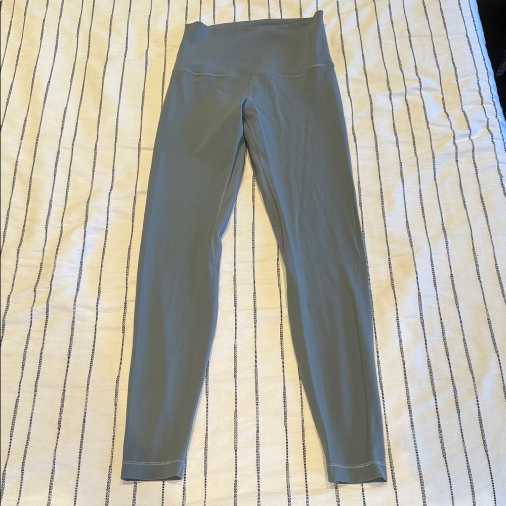 Lululemon Belgian Blue Workout Leggings - Size 6